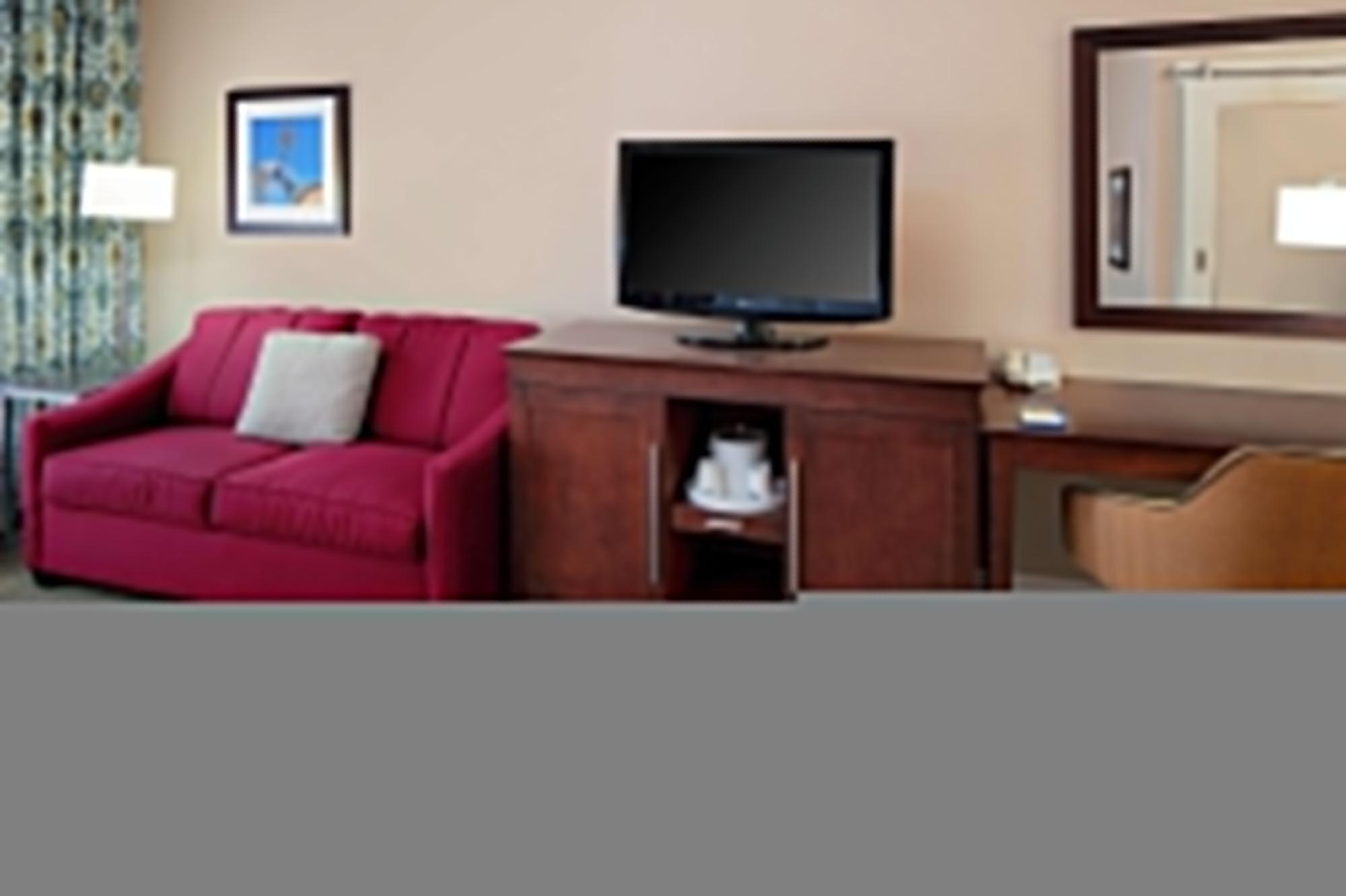 Hampton Inn & Suites Дентон Экстерьер фото