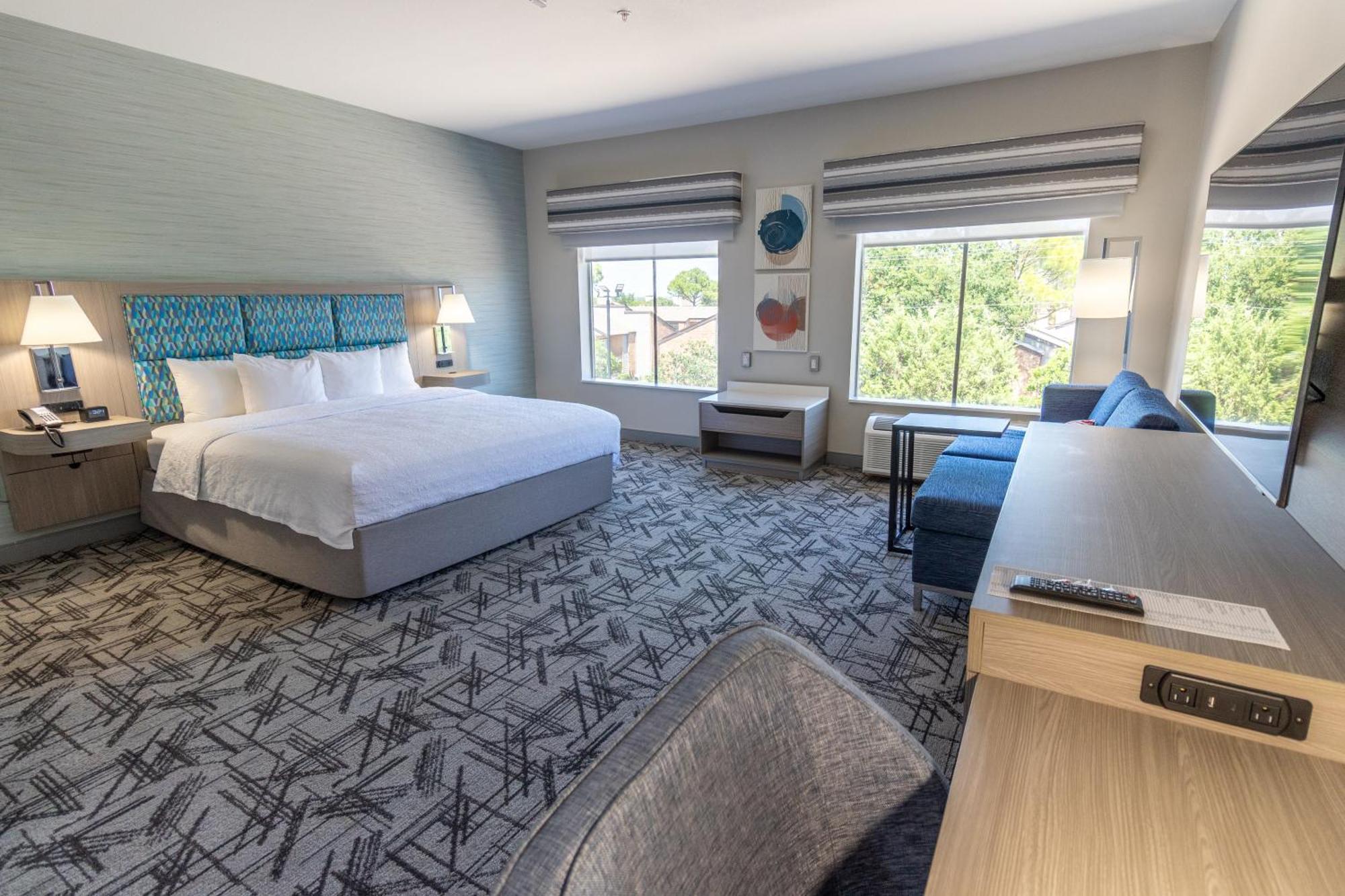 Hampton Inn & Suites Дентон Экстерьер фото